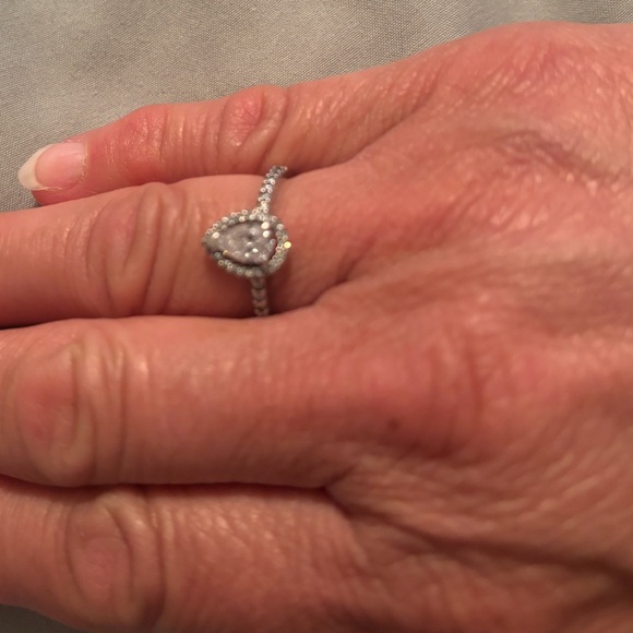 New Pandora Pear Halo Sparkling Ring